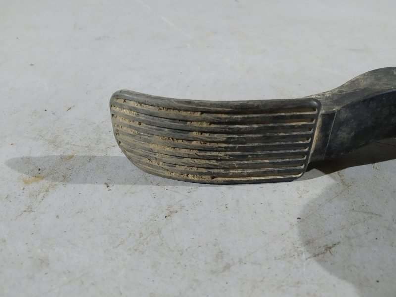 педаль газа, 1710 рублей, Санкт-Петербург