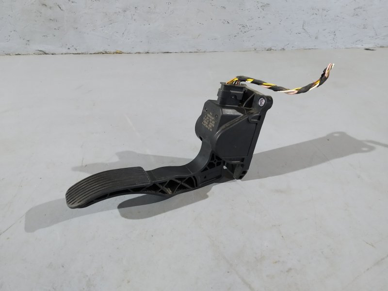 педаль газа, 2620 рублей, Санкт-Петербург