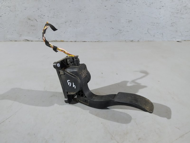 педаль газа, 2495 рублей, Санкт-Петербург