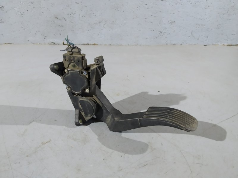 педаль газа, 1515 рублей, Санкт-Петербург