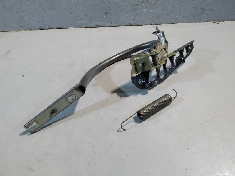 петля багажника, 2495 рублей, Санкт-Петербург