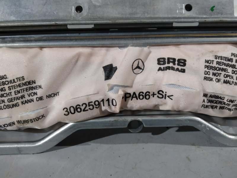 подушка безопасности коленная, 1670 рублей, Санкт-Петербург