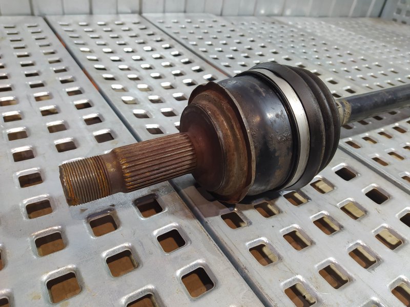 полуось, 4205 рублей, Санкт-Петербург