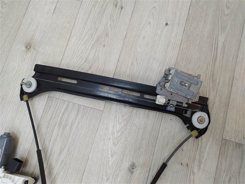 стеклоподъемник, 2595 рублей, Санкт-Петербург