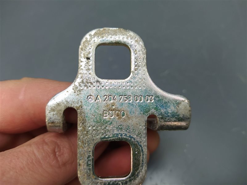 Ответная часть замка, 1425 рублей, Санкт-Петербург