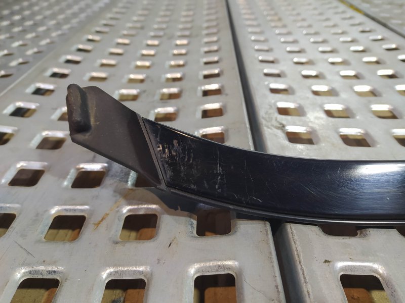 молдинг лобового стекла, 1725 рублей, Санкт-Петербург