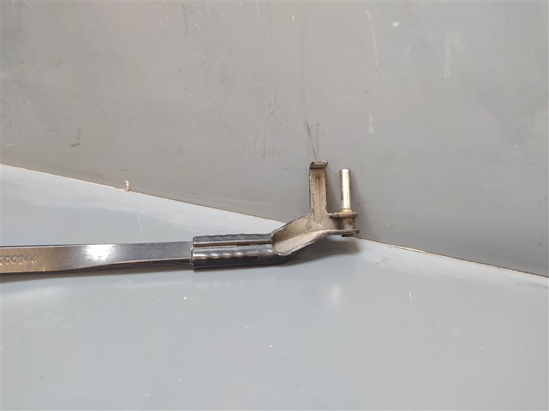 поводок стеклоочистителя, 1590 рублей, Санкт-Петербург