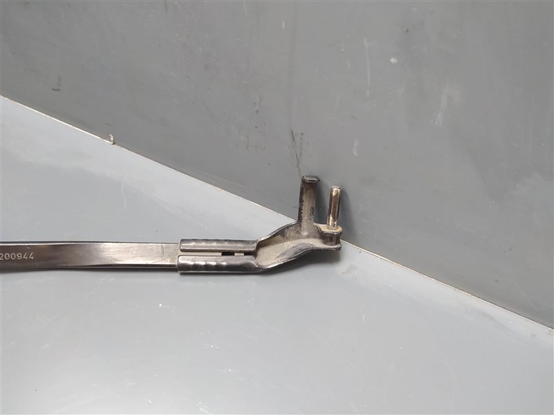 поводок стеклоочистителя, 1590 рублей, Санкт-Петербург