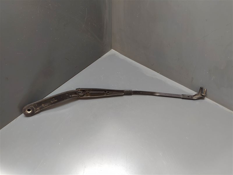 поводок стеклоочистителя, 1590 рублей, Санкт-Петербург