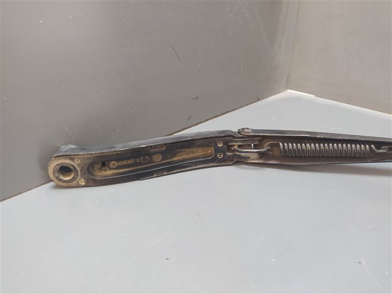 поводок стеклоочистителя, 640 рублей, Санкт-Петербург