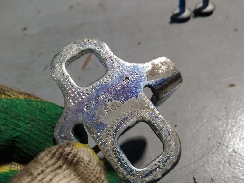 Ответная часть замка, 1900 рублей, Санкт-Петербург