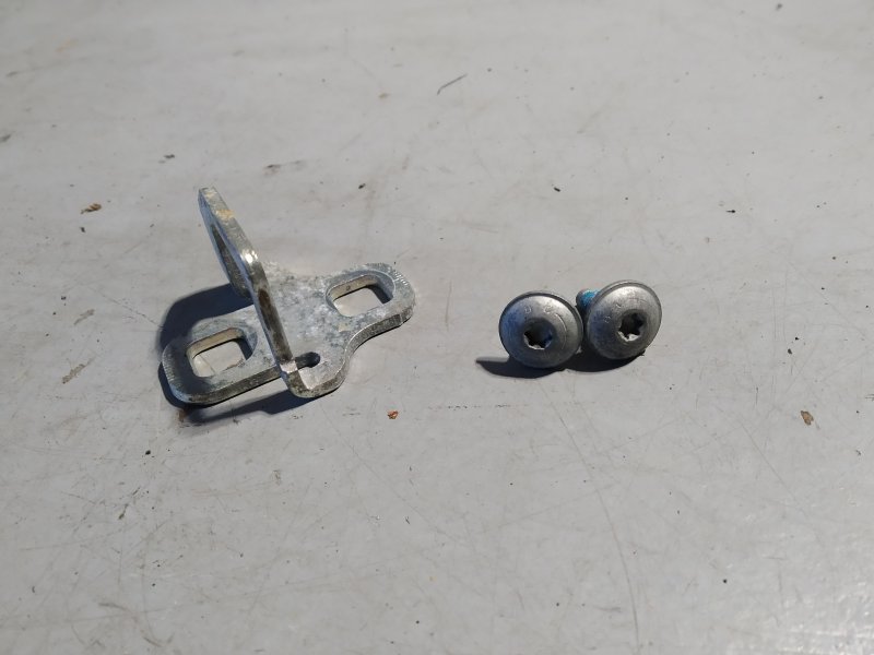 Ответная часть замка, 1900 рублей, Санкт-Петербург