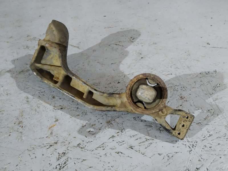 кронштейн редуктора, 2000 рублей, Санкт-Петербург