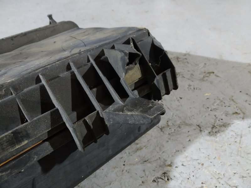 корпус воздушного фильтра, 2020 рублей, Санкт-Петербург