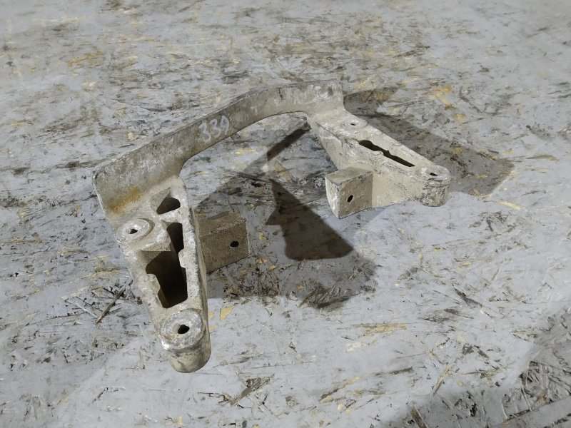 Кронштейн МКПП, 1185 рублей, Санкт-Петербург