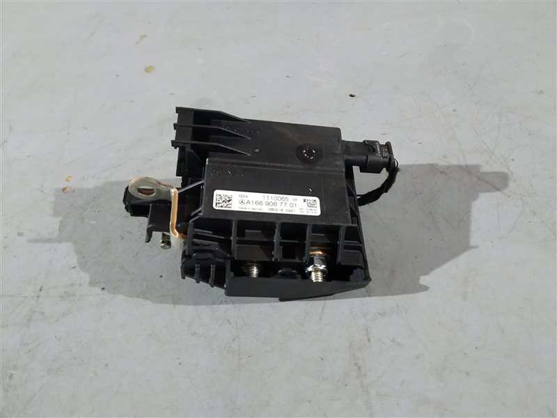 блок предохранителей, 2000 рублей, Санкт-Петербург