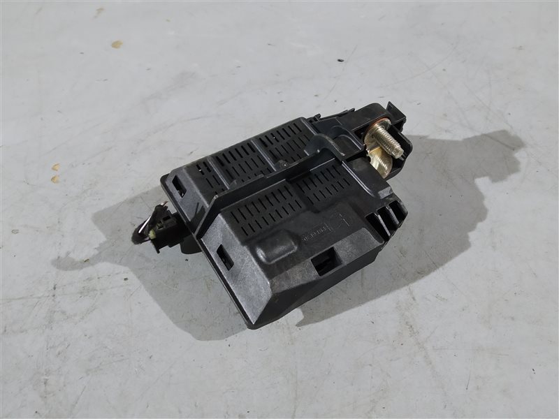 блок предохранителей, 2000 рублей, Санкт-Петербург