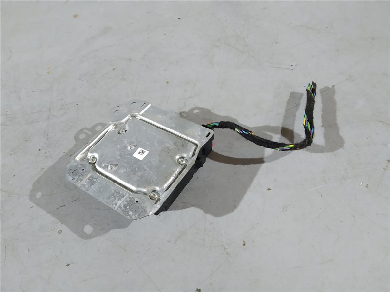 блок SRS, 2000 рублей, Санкт-Петербург