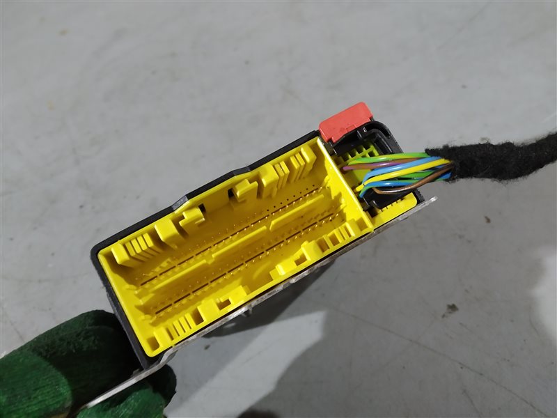 блок SRS, 2000 рублей, Санкт-Петербург