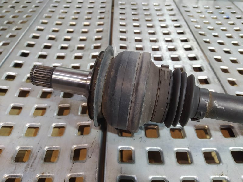 полуось, 4560 рублей, Санкт-Петербург