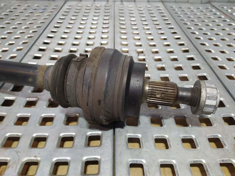 полуось, 4560 рублей, Санкт-Петербург