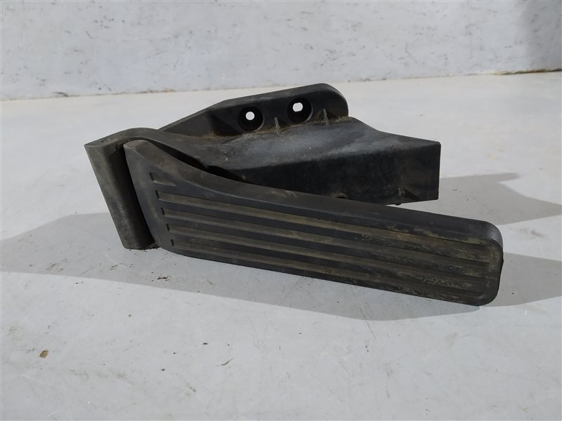 педаль газа, 1185 рублей, Санкт-Петербург