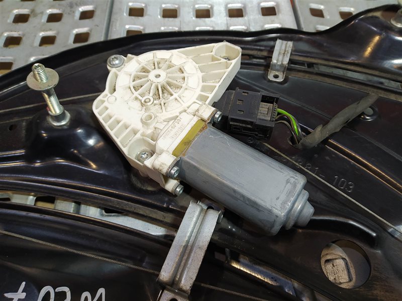 стеклоподъемник, 2320 рублей, Санкт-Петербург