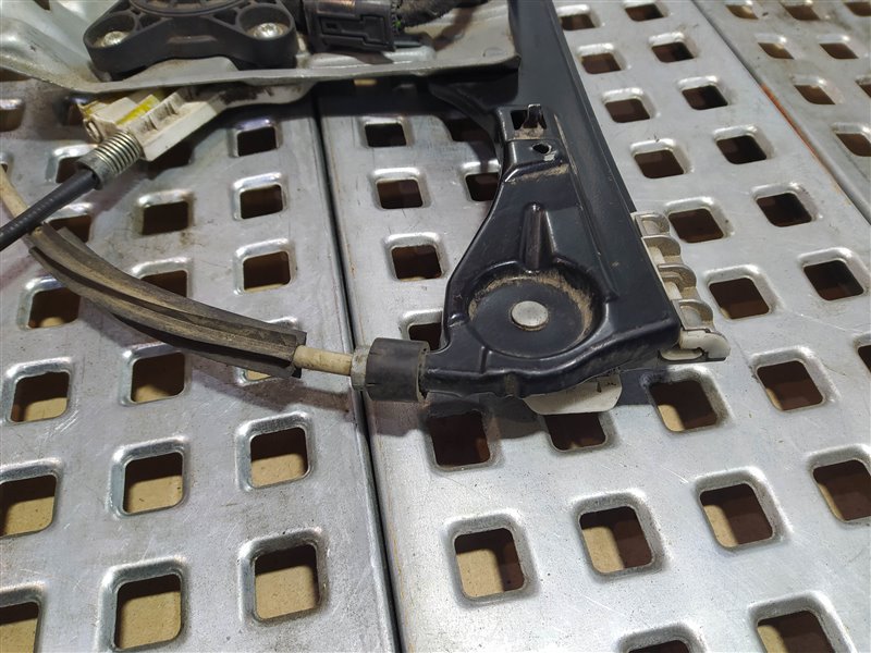 стеклоподъемник, 1185 рублей, Санкт-Петербург