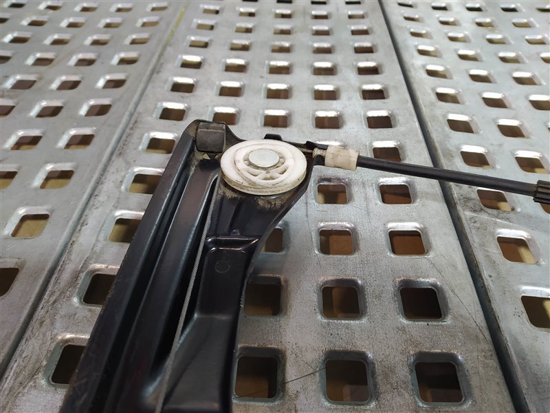 стеклоподъемник, 1185 рублей, Санкт-Петербург