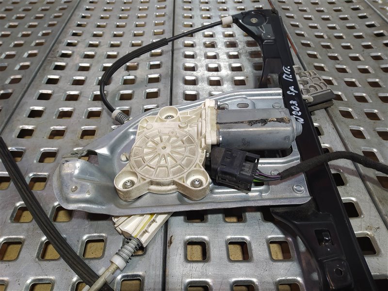 стеклоподъемник, 1185 рублей, Санкт-Петербург