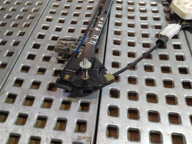 стеклоподъемник, 2885 рублей, Санкт-Петербург