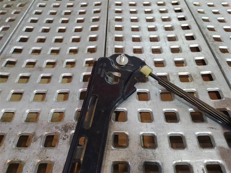 стеклоподъемник, 2885 рублей, Санкт-Петербург