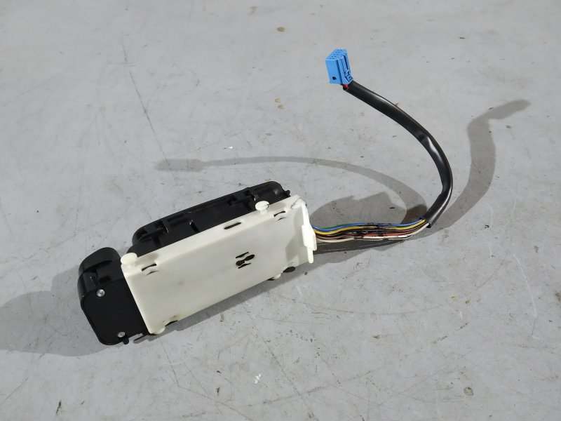 блок кнопок стеклоподъемника, 2630 рублей, Санкт-Петербург