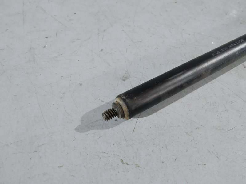 амортизатор капота, 1185 рублей, Санкт-Петербург