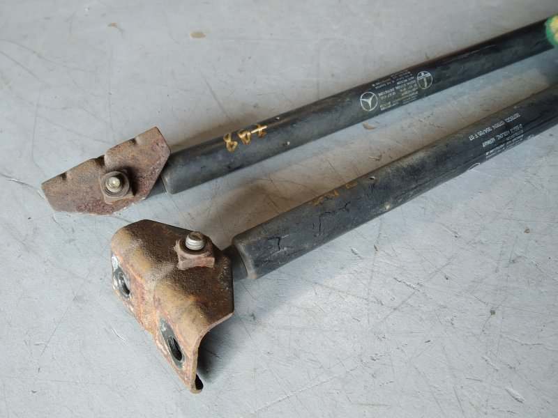 амортизатор багажника, 1590 рублей, Санкт-Петербург