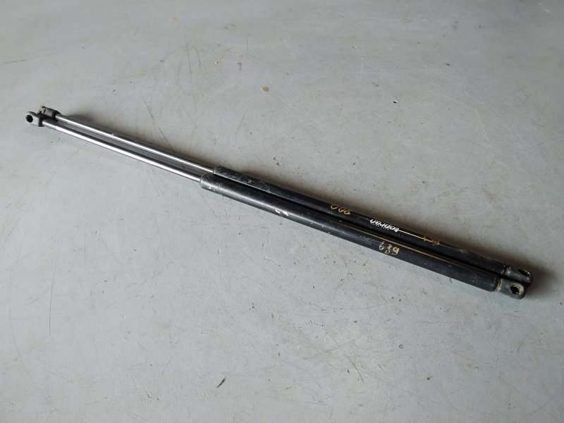 амортизатор багажника, 1185 рублей, Санкт-Петербург