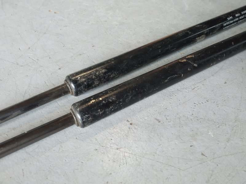 амортизатор багажника, 1185 рублей, Санкт-Петербург