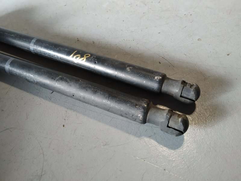 амортизатор багажника, 1590 рублей, Санкт-Петербург