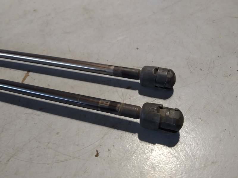 амортизатор багажника, 1590 рублей, Санкт-Петербург