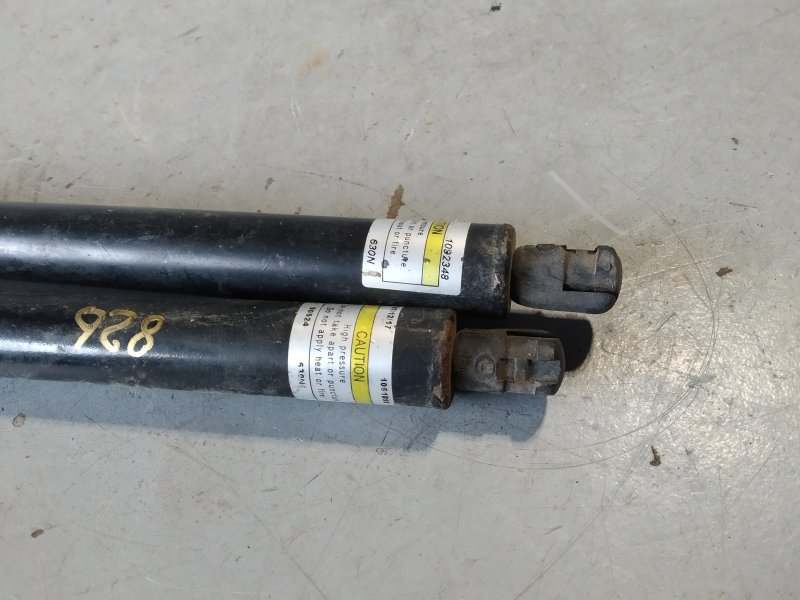 амортизатор багажника, 1185 рублей, Санкт-Петербург