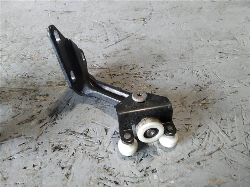 ролик сдвижной двери, 3365 рублей, Санкт-Петербург