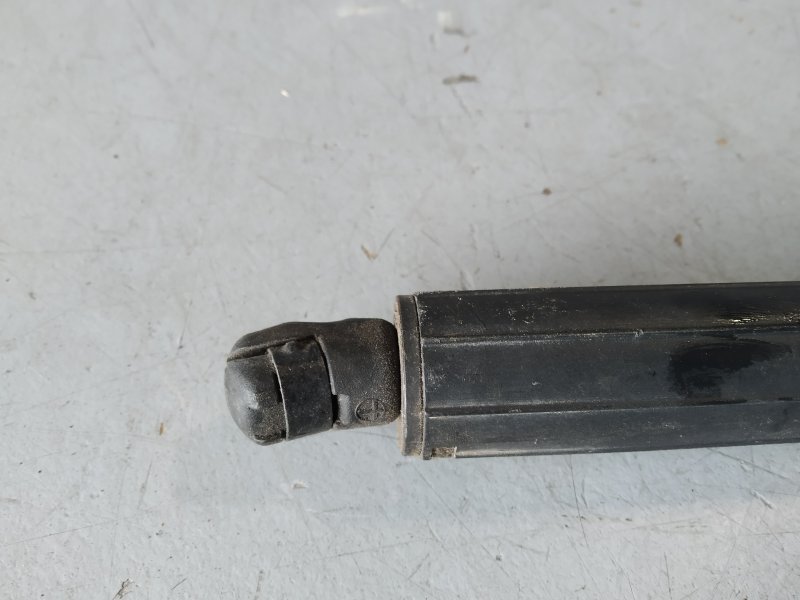 амортизатор багажника, 1515 рублей, Санкт-Петербург