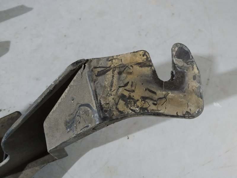 кронштейн бампера, 1515 рублей, Санкт-Петербург