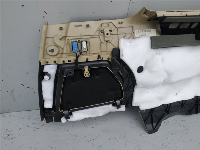 обшивка багажника, 2500 рублей, Санкт-Петербург