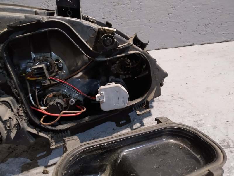 фара, 3365 рублей, Санкт-Петербург