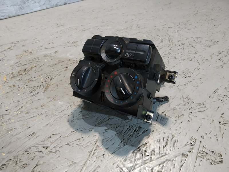 блок климата, 2000 рублей, Санкт-Петербург