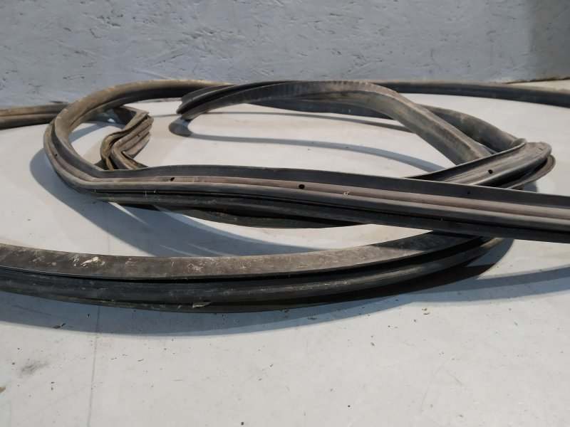 уплотнитель двери, 1930 рублей, Санкт-Петербург