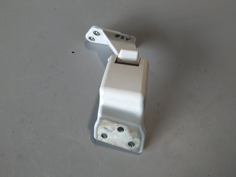 петля багажника, 1630 рублей, Санкт-Петербург