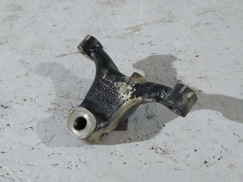 кронштейн двигателя, 1895 рублей, Санкт-Петербург