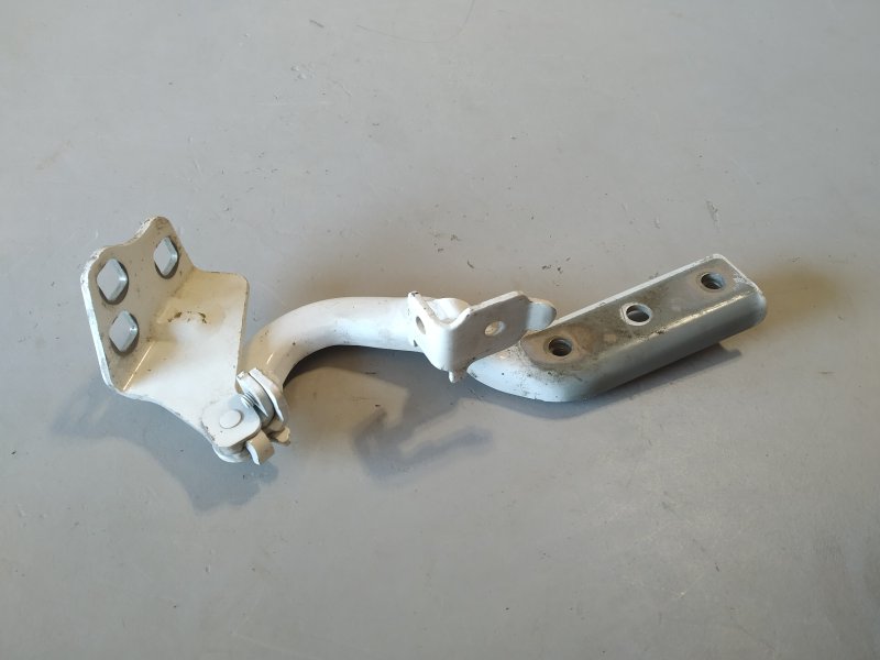 петля капота, 3375 рублей, Санкт-Петербург